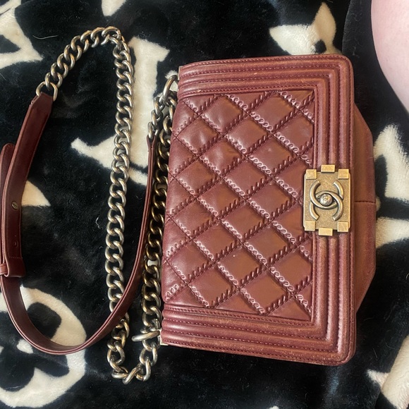 Chanel Burgundy Medium Double Stitch Le Boy Bag - Picture 2 of 4